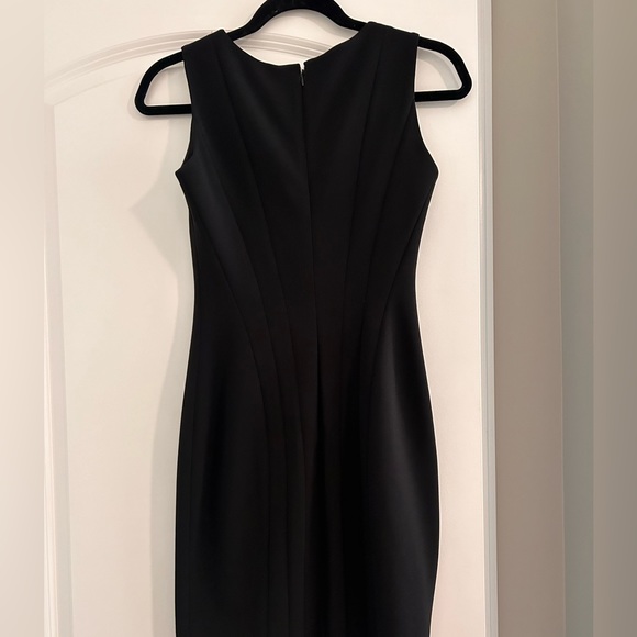 CALVIN KLEIN FORMAL DRESS - Picture 3 of 3